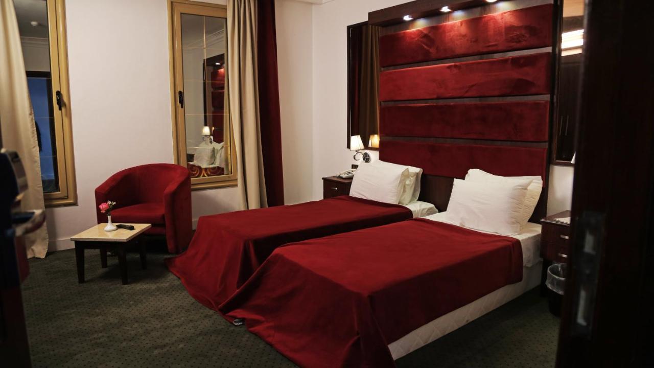 Spectra Inn Hotel 'Ezbet Sharikat Wardan ภายนอก รูปภาพ