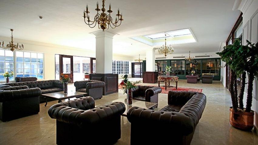 Spectra Inn Hotel 'Ezbet Sharikat Wardan ภายนอก รูปภาพ